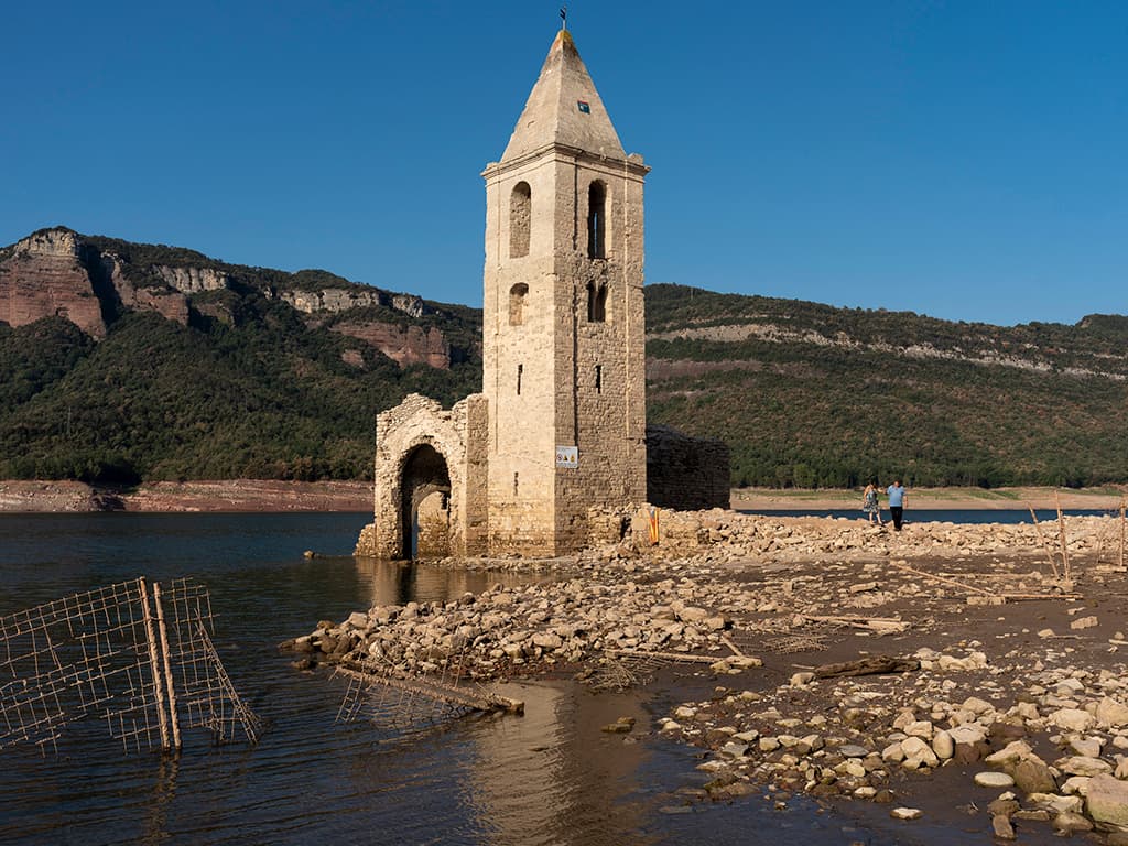 El pantà de Sau, sota mínims