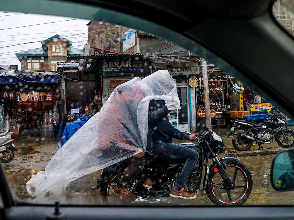 Junts sota la pluja