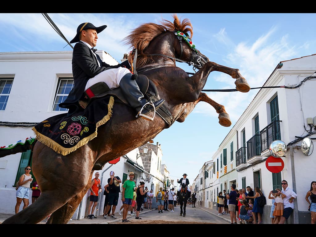 Les Balears treballen per recuperar la normalitat