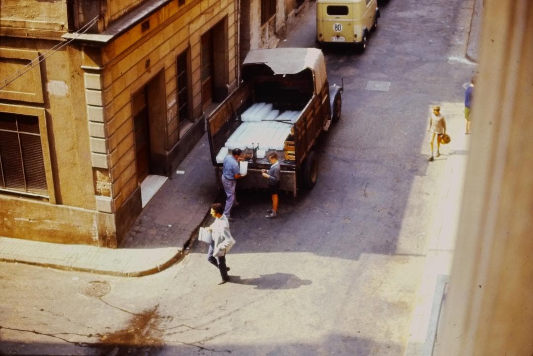 Barcelona, com un quadre d’Edward Hopper
