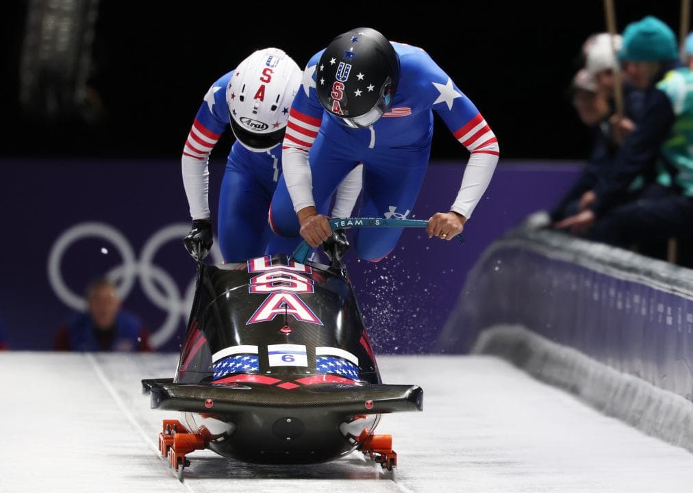 Elana Meyers hi torna