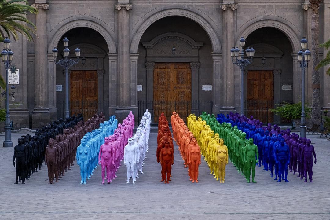 Spencer Tunick ret homenatge a la comunitat LGTBI a les Canàries
