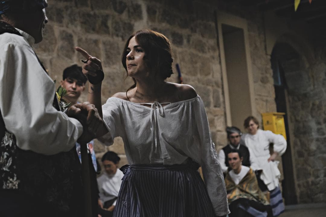 El tradicional Dance de la Guirnalda de Los Olmos, al Baix Aragó